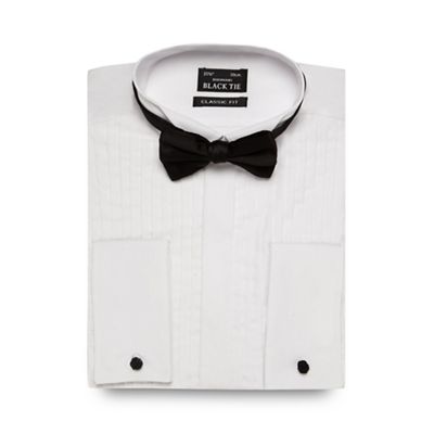 Big and tall white regular fit pleated shirt and bow tie